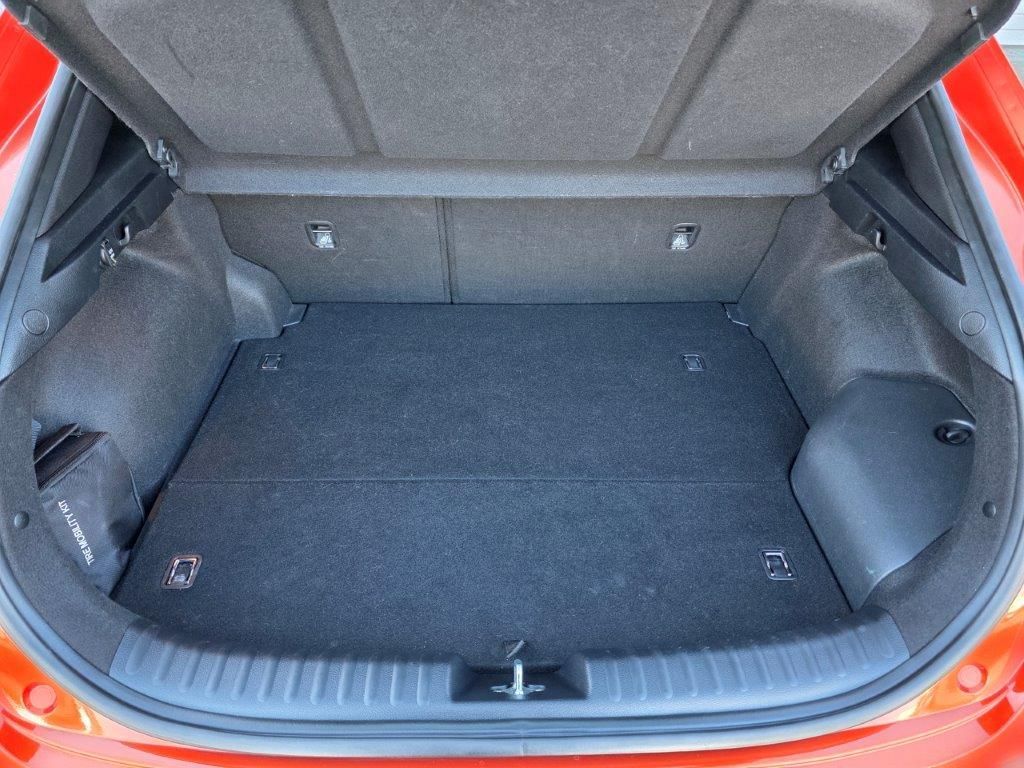 Kia XCeed 1.6 GDI DCT6 OPF Plug-in-Hybrid Vision - Samsaru's Car Outlet