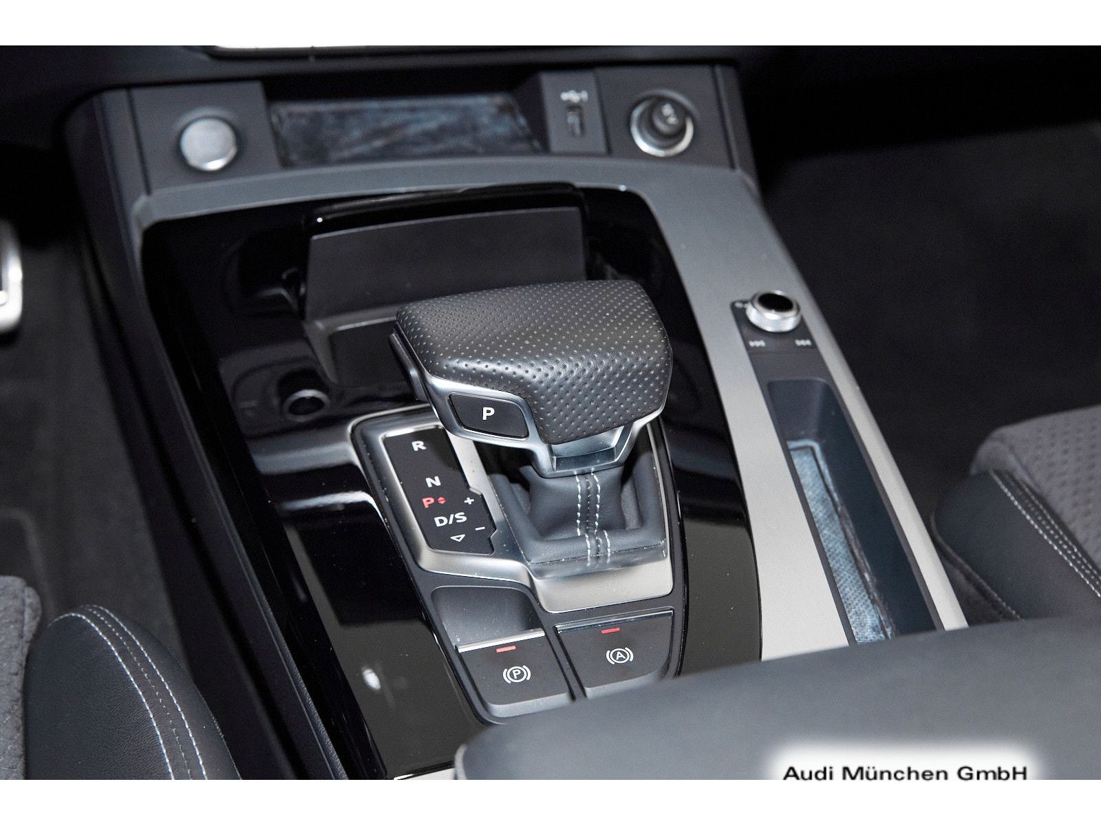 Audi Q5 Sportback 40 TDI quattro S tronic S line - Samsaru's Car Outlet