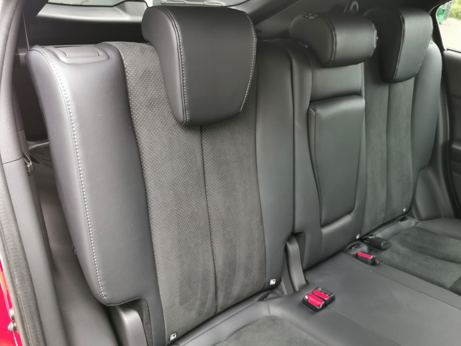 Mitsubishi Eclipse Cross PHEV SELECT//SPORTPAKET PLUS//AHK