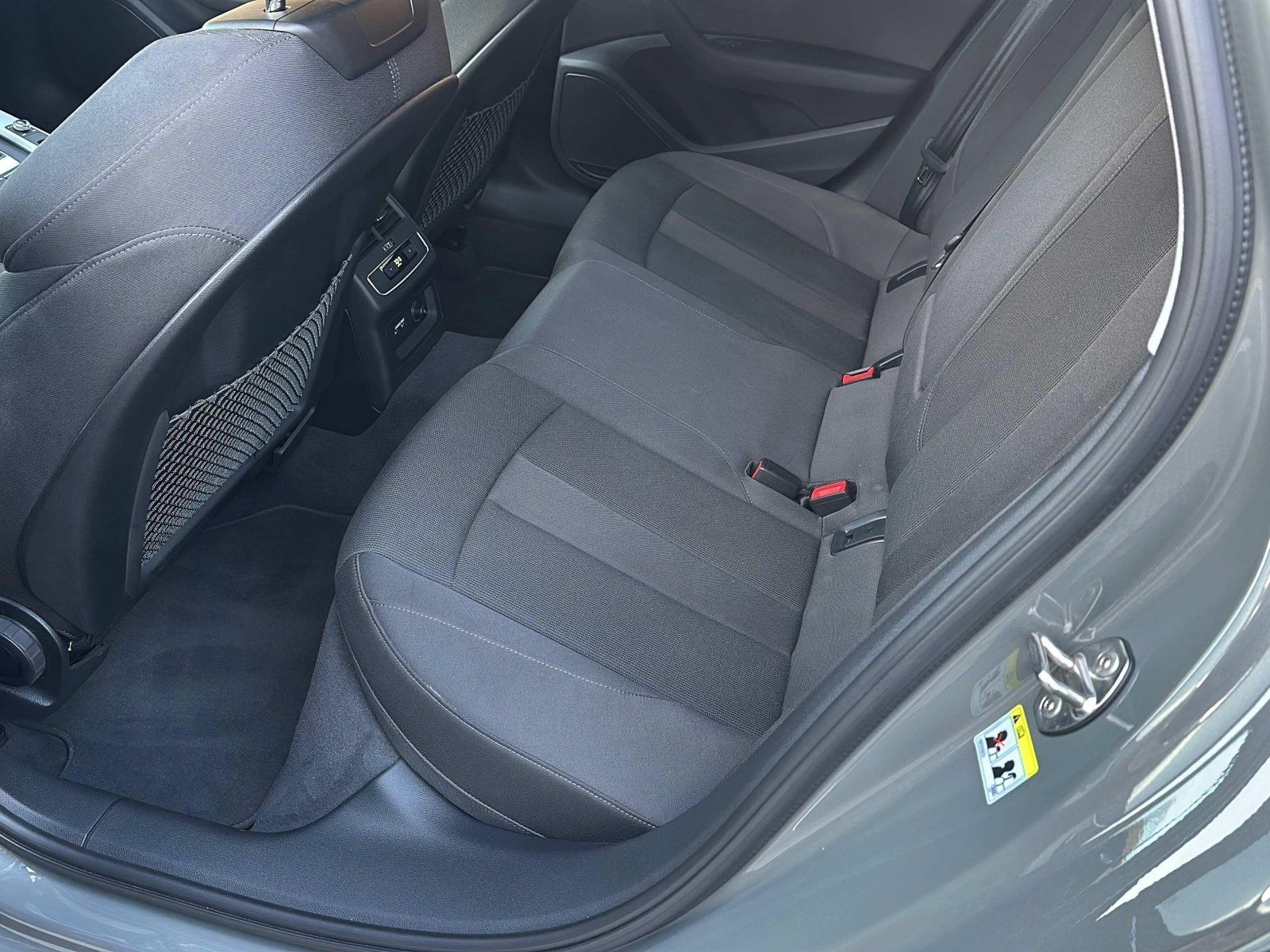 Audi A4 40 TDI AVANT S LINE - Samsaru's Car Outlet