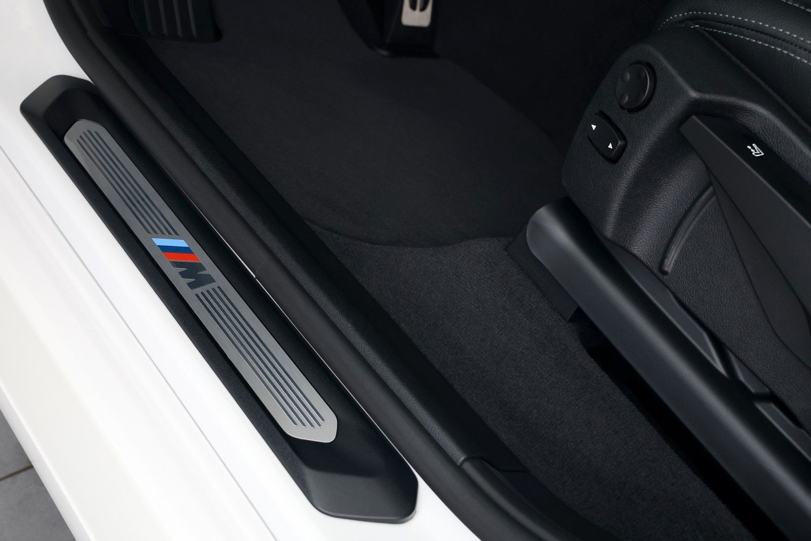 BMW X3 xDrive30d M Sport - Samsaru's Car Outlet