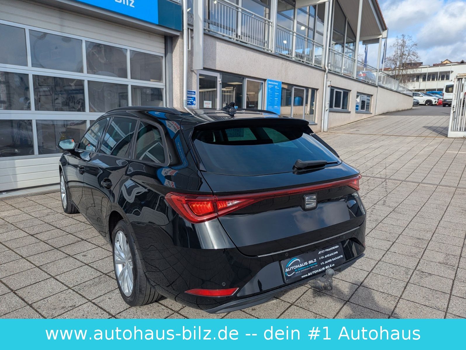 Seat Leon Sportstourer Style*AHK*LED*Kamera*Winterpak