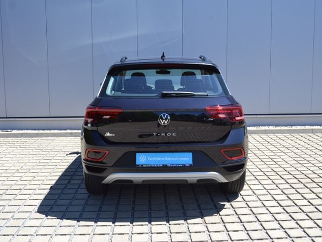 Volkswagen T-Roc 1.0 TSI Life - Samsaru's Car Outlet