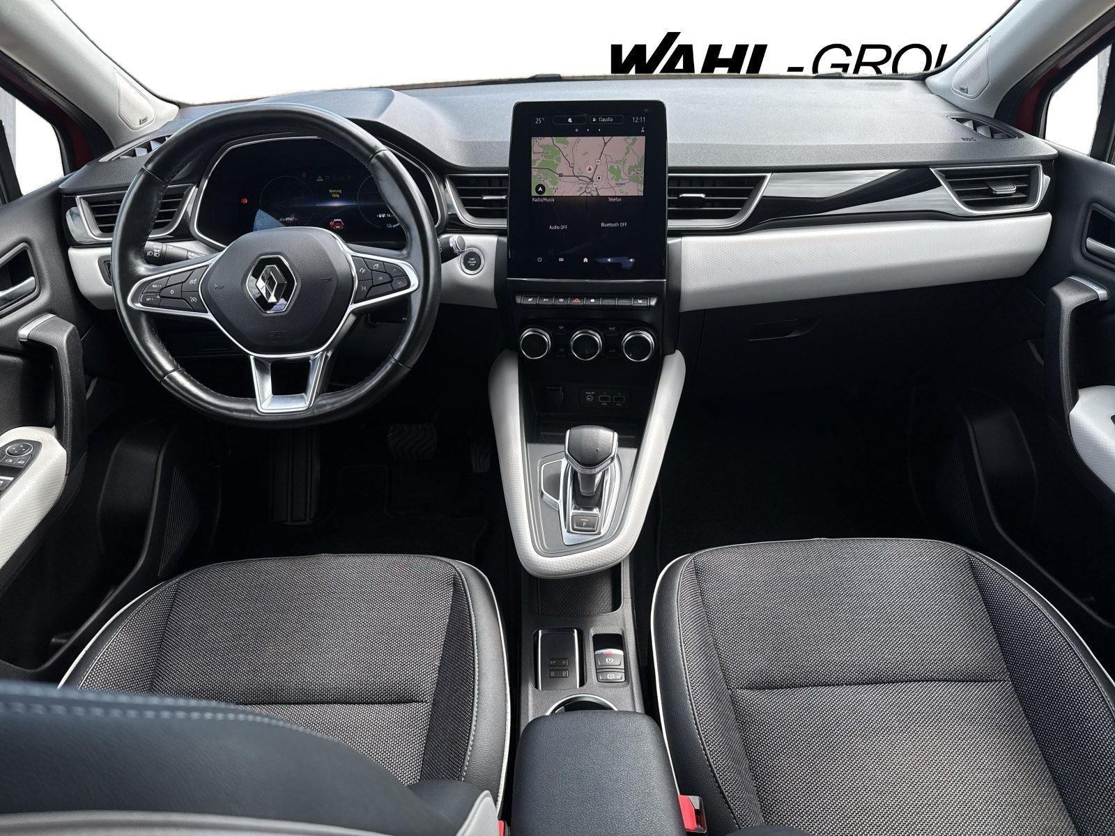 Renault Captur E-TECH 160 Edition One - Samsaru's Car Outlet
