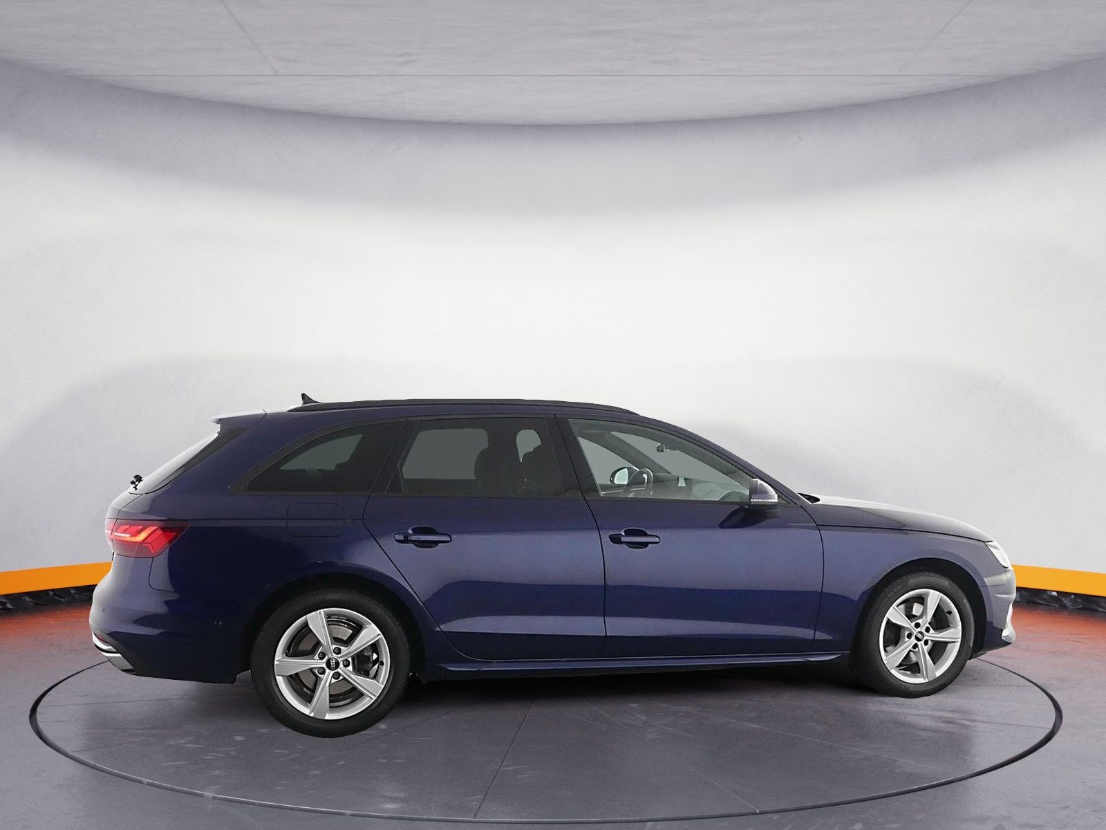 Audi A4 Avant 35 TDI S tronic - Samsaru's Car Outlet