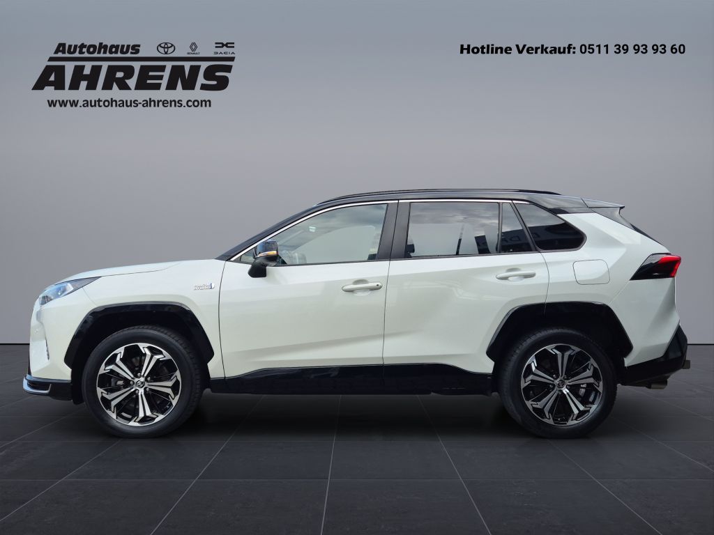 Toyota RAV4 Plug-In - Samsaru's Car Outlet