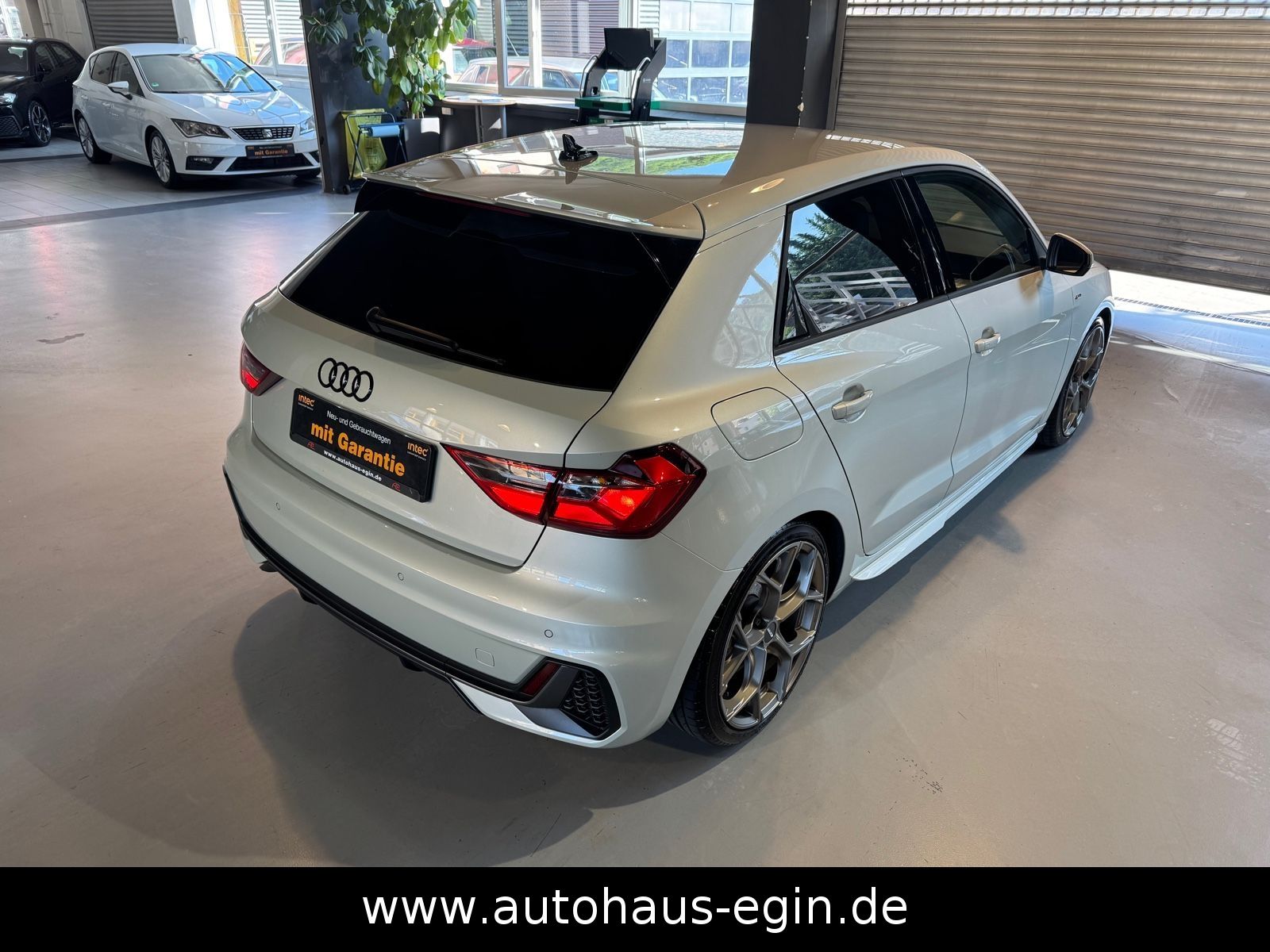 Audi A1 Sportback 35 TFSI S LINE - Samsaru's Car Outlet