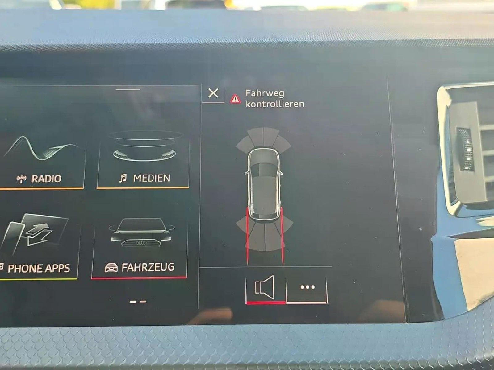 Audi 30 TFSI S-TRONIC - Samsaru's Car Outlet