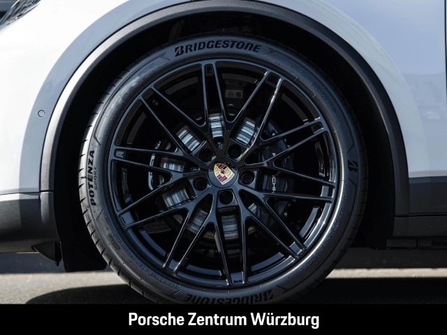 Porsche Macan 4 - Samsaru's Car Outlet