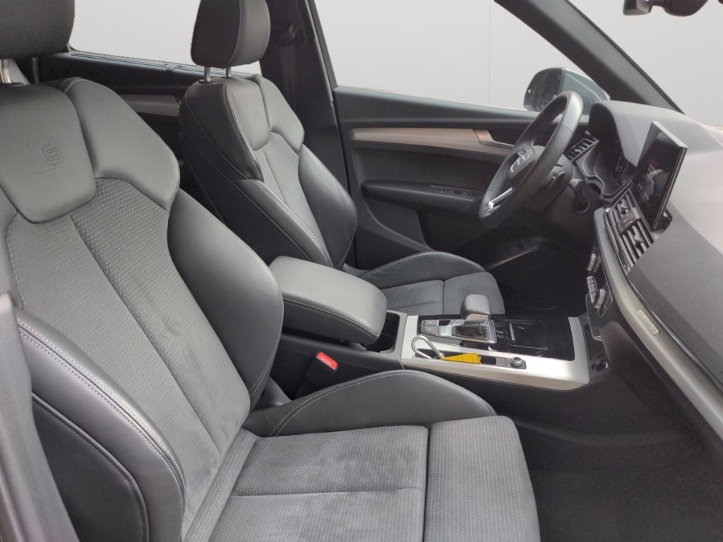 Audi Q5 50 TFSI e quattro S line - Samsaru's Car Outlet