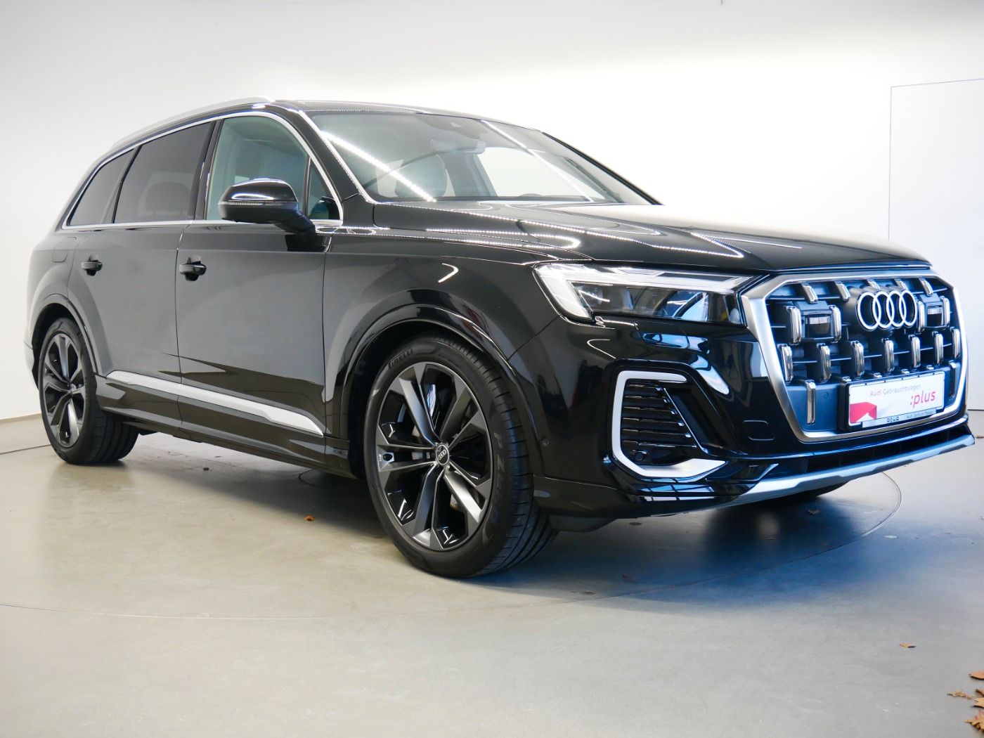 Audi Q7 50 TDI S line tiptr. MATRIX AHK PANO