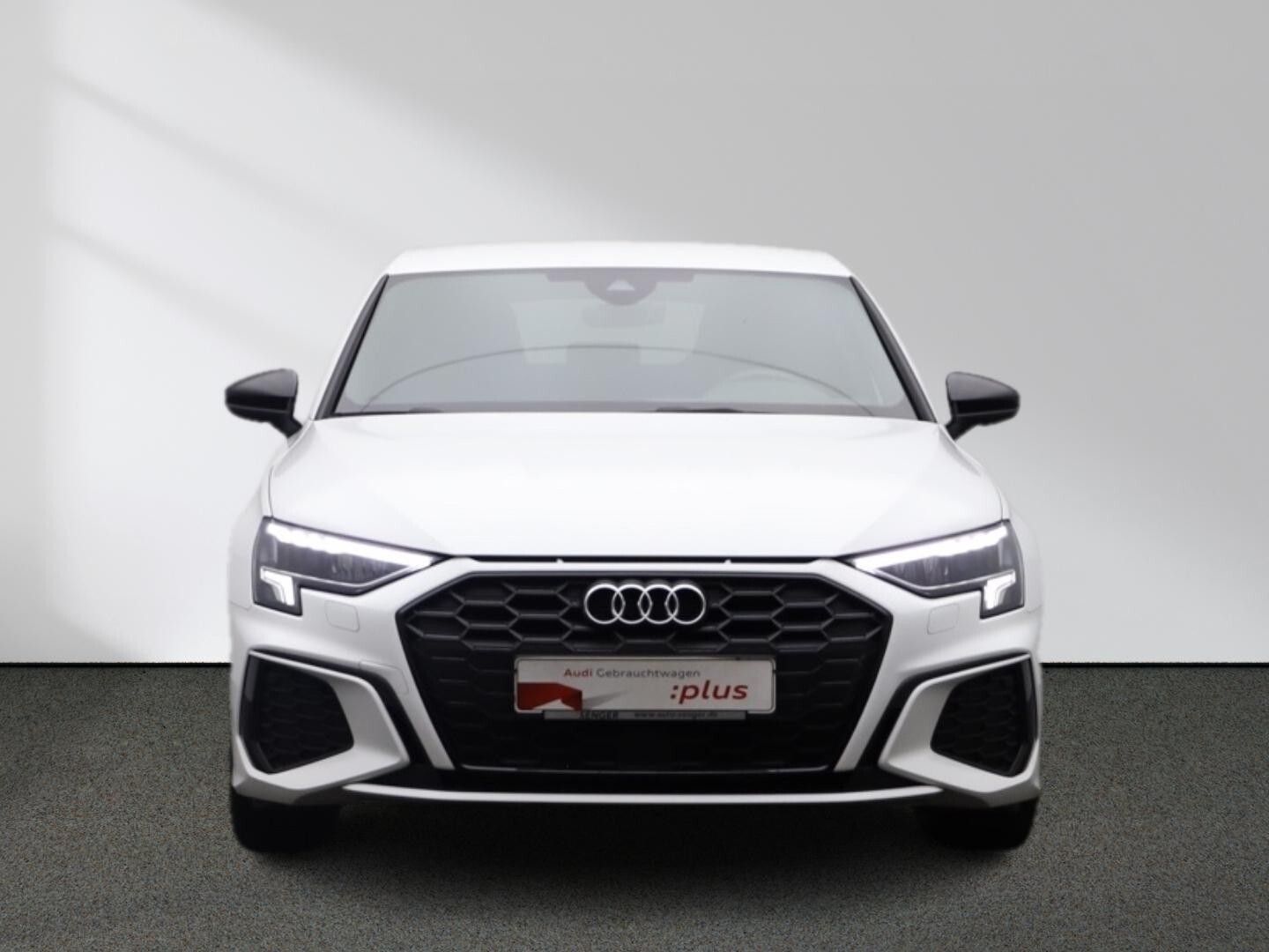 Audi A3 Sportback 45 TFSI e S line S tronic MMI LED