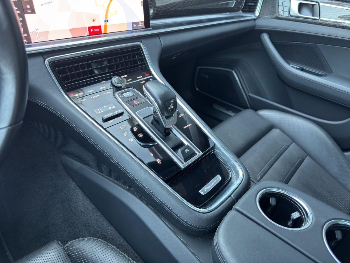 Porsche Panamera 4S E-Hybrid | Hinterachslenkung | BOSE