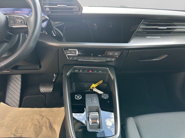 Audi A3 Sportback 40 TFSI e S tronic NAVI*ACC*VIRTUAL