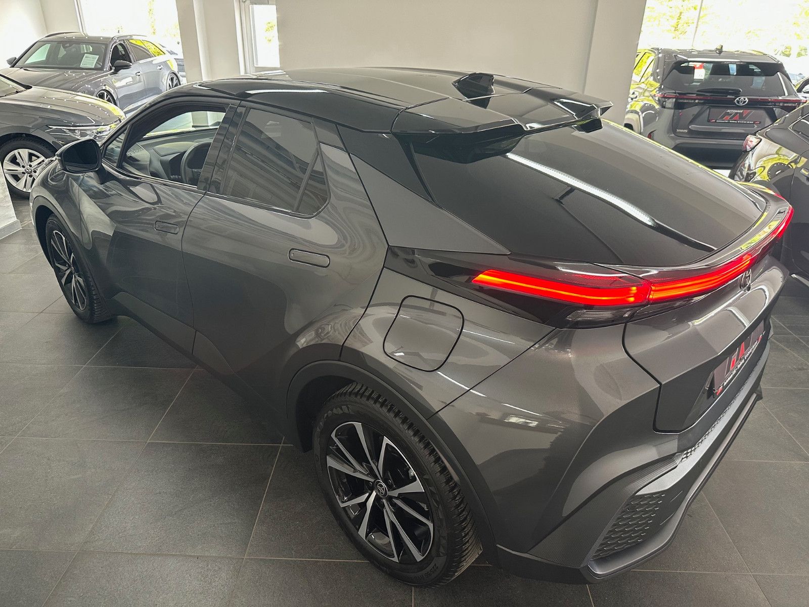 Toyota C-HR Hybrid FWD Team Deutschland