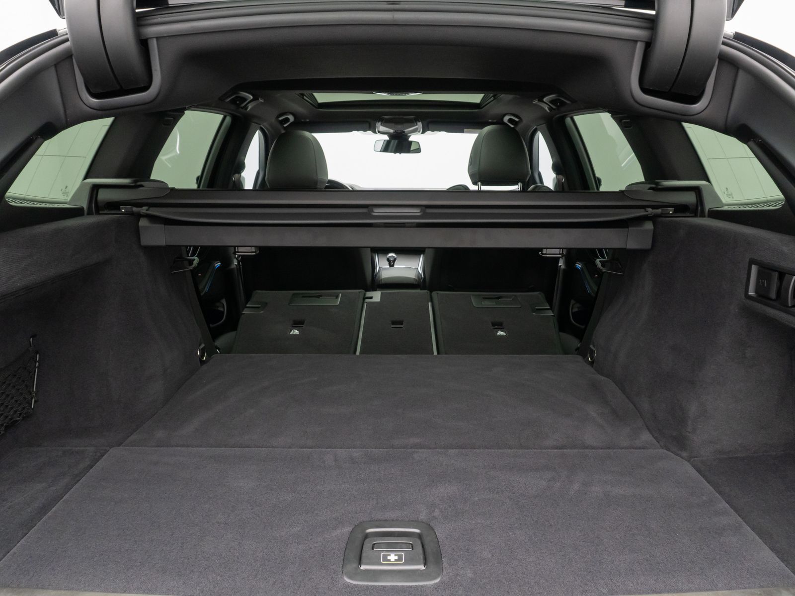 BMW 320e xD Sport Line - Samsaru's Car Outlet