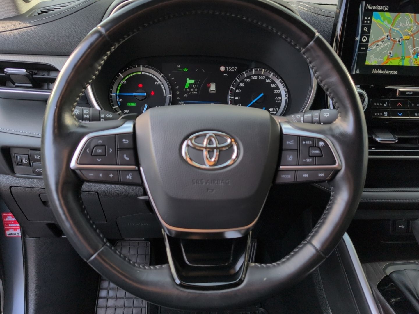 Toyota Highlander Hybrid Luxury 7-Sitzer HUD Navi Memor