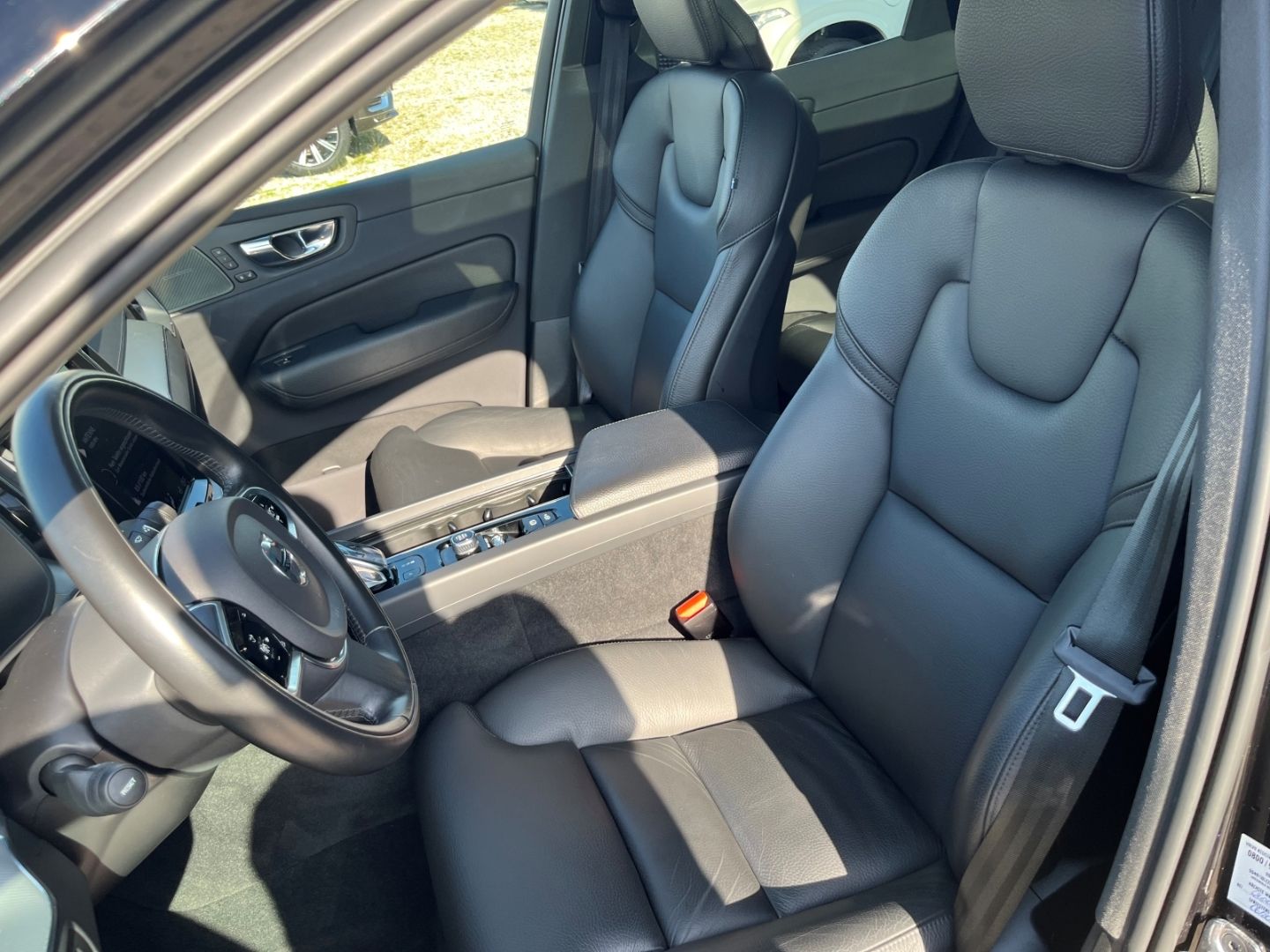 Volvo XC60 Inscription Recharge Plug-In Hybrid AWD T6