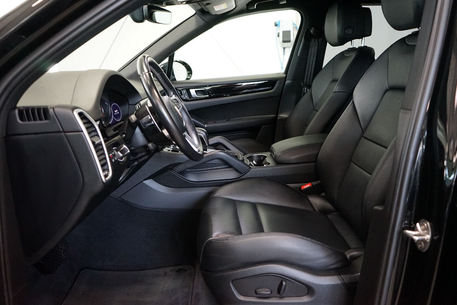 Porsche Cayenne E-Hybrid 360°+Head-Up+Luftfederung+21"