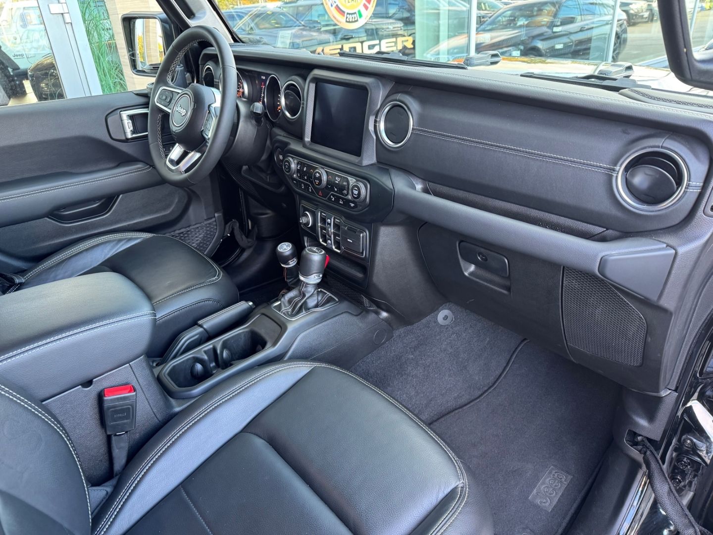 Jeep Gladiator Farout UMBAU 4WD 3.0 CRD DACH Leder So