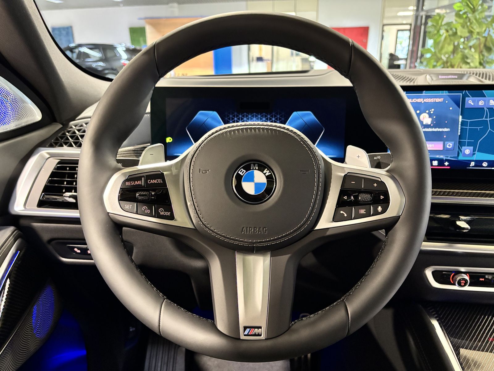 BMW X6 xDrive40d M SportPro B&W PANO HUD 360° AHK DA