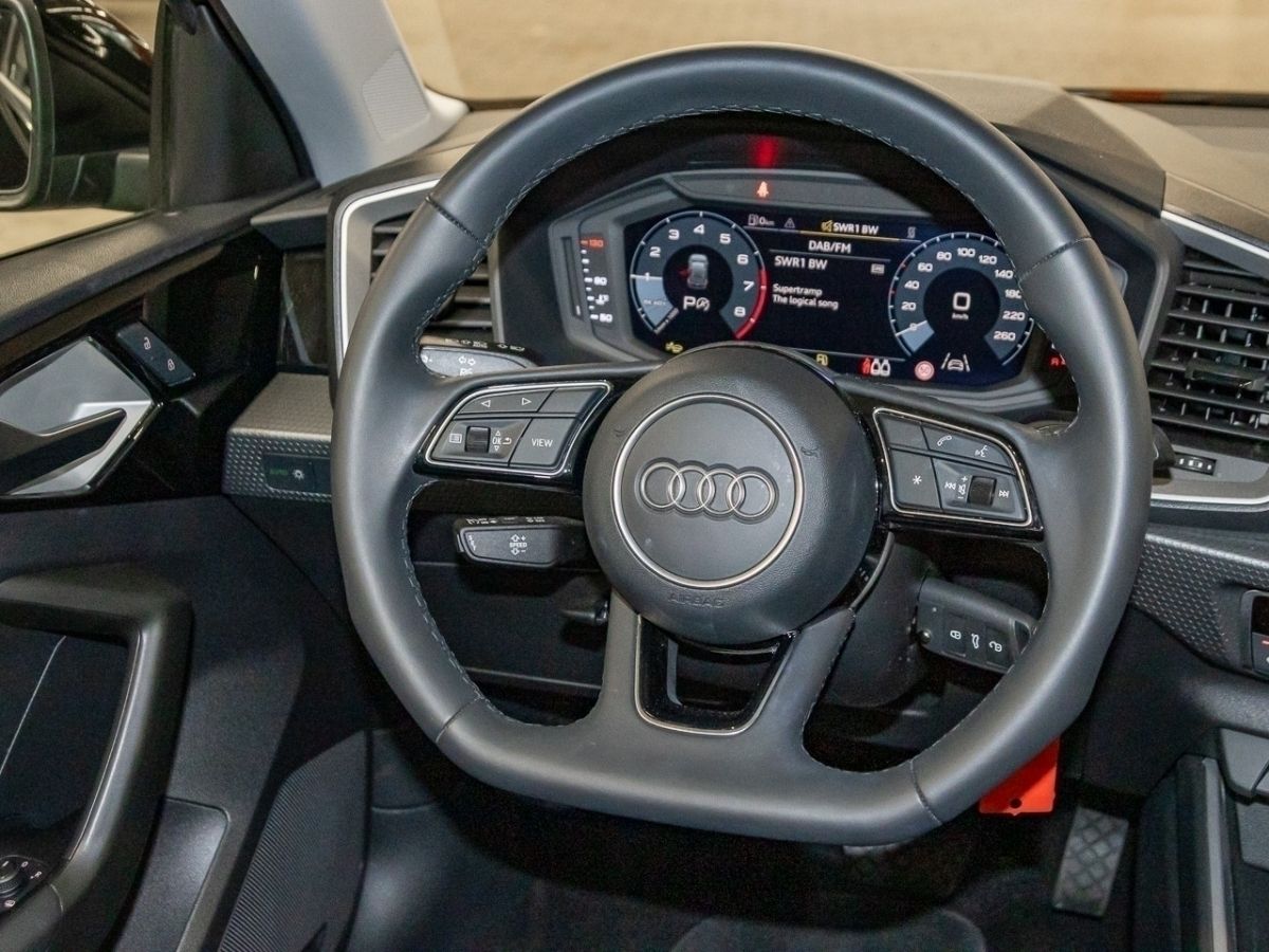 Audi A1 Sportback Advanced 25 TFSI S tronic - Samsaru's Car Outlet