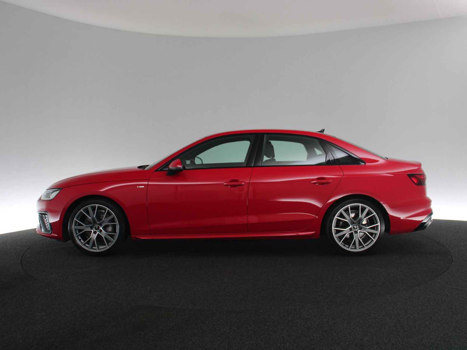 Audi A4 Lim. 40 TDI quattro S line LED B&O NAVI SHZ