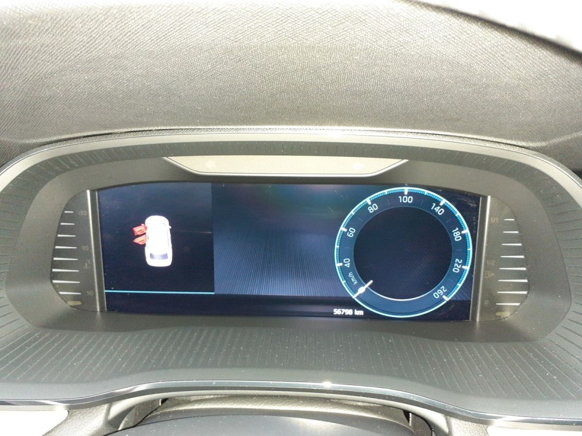 Skoda Octavia Combi 1.0TSI Ambition - Samsaru's Car Outlet