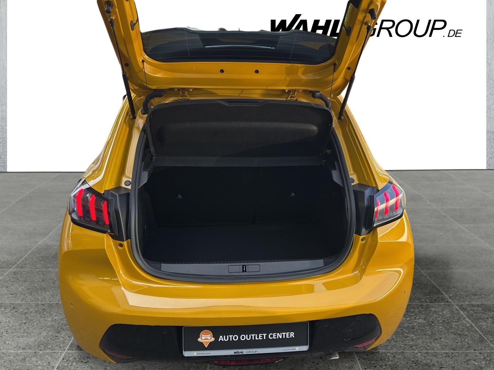 Peugeot 208 1.2 Pure Tech 100 GT - Samsaru's Car Outlet