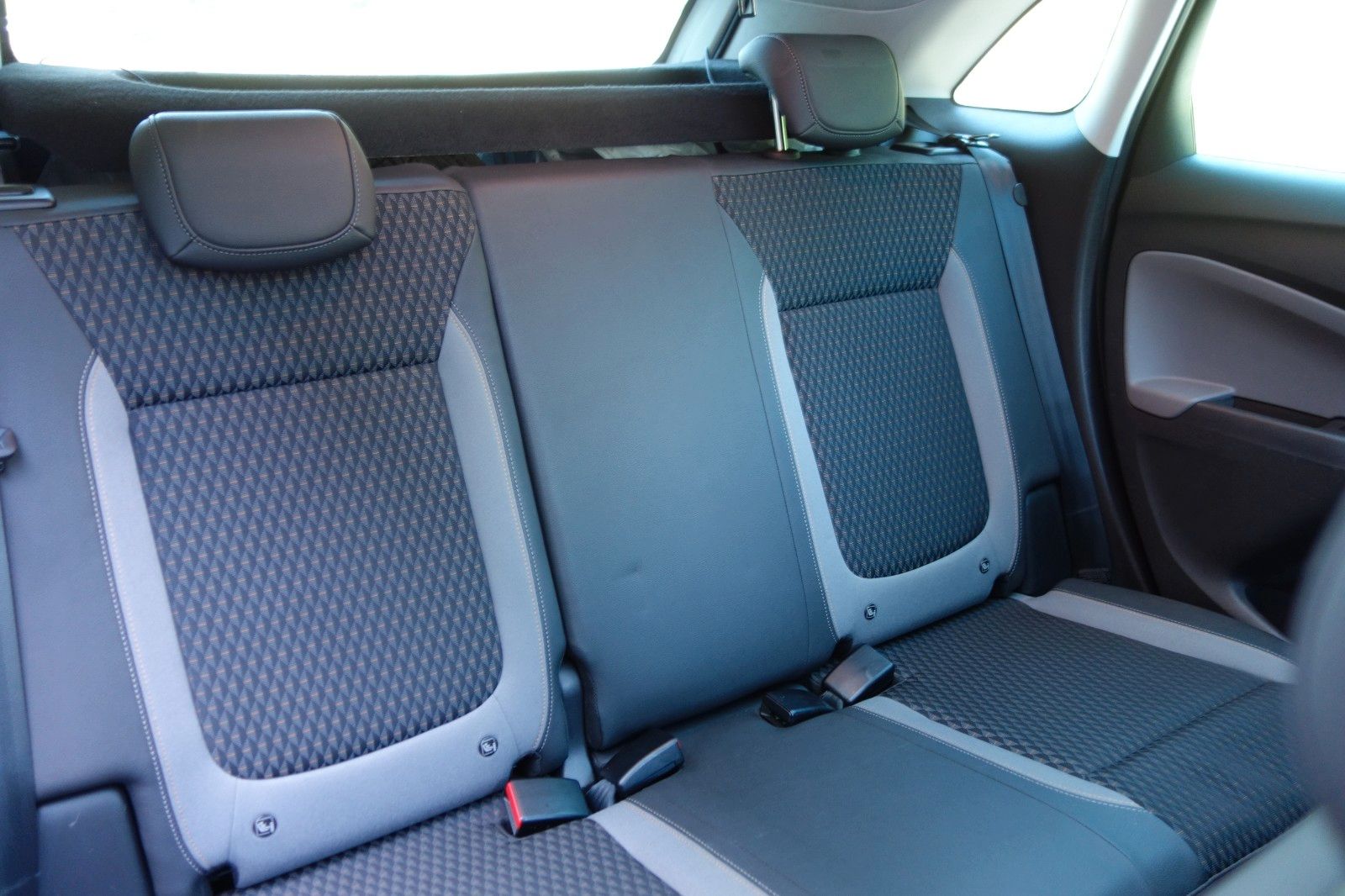 Opel Crossland (X) 1.5D Innovation - Samsaru's Car Outlet