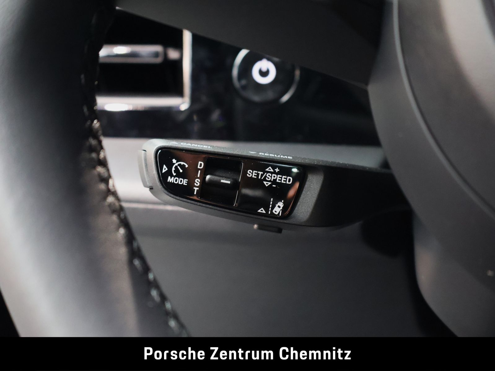 Porsche Taycan 4 Großer Akku!;4+1Sitze;Pano;BOSE