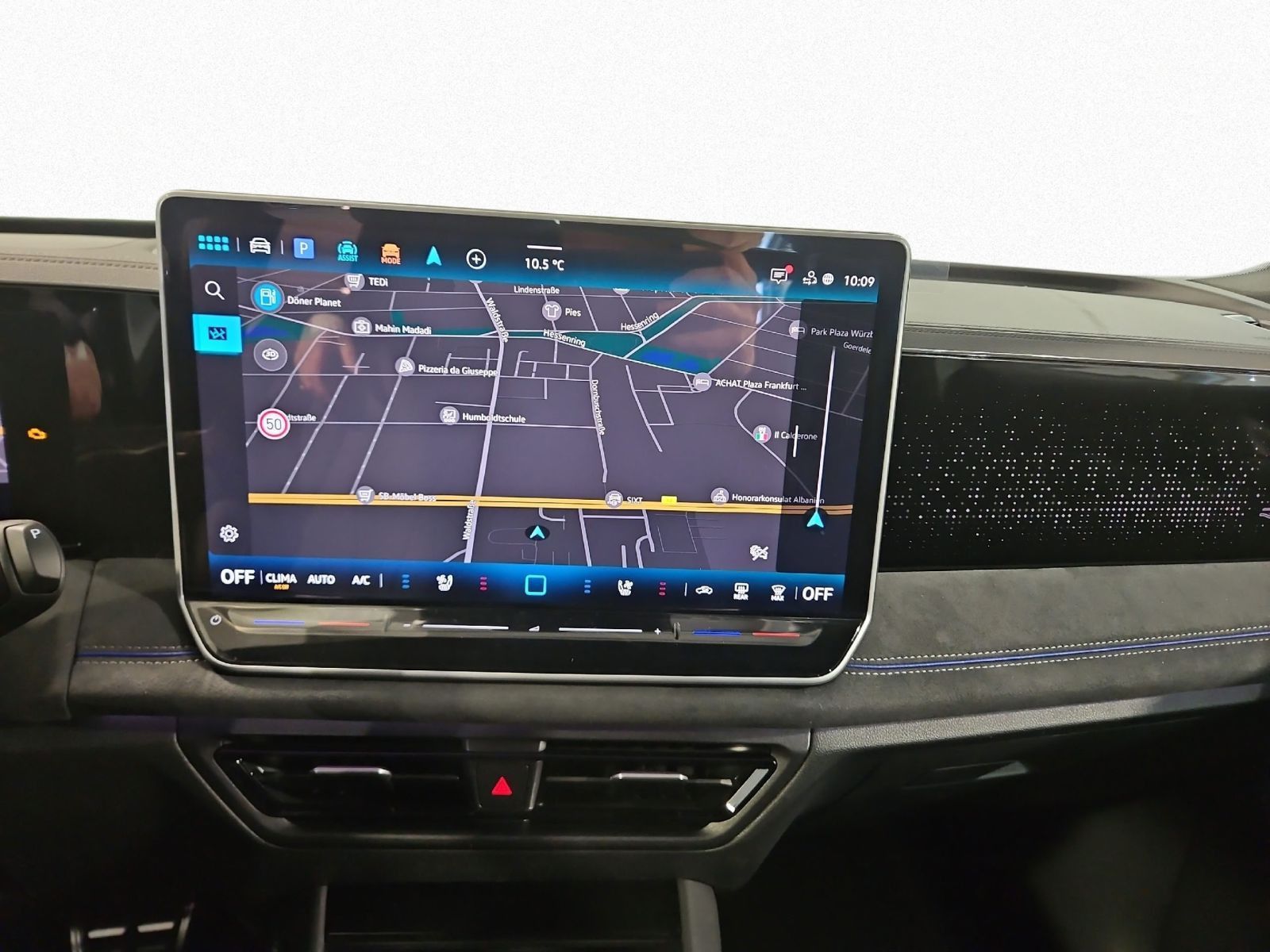 Volkswagen Tiguan R-Line 1.5 eHybrid DSG LEDER+AHK+PANO+NAV