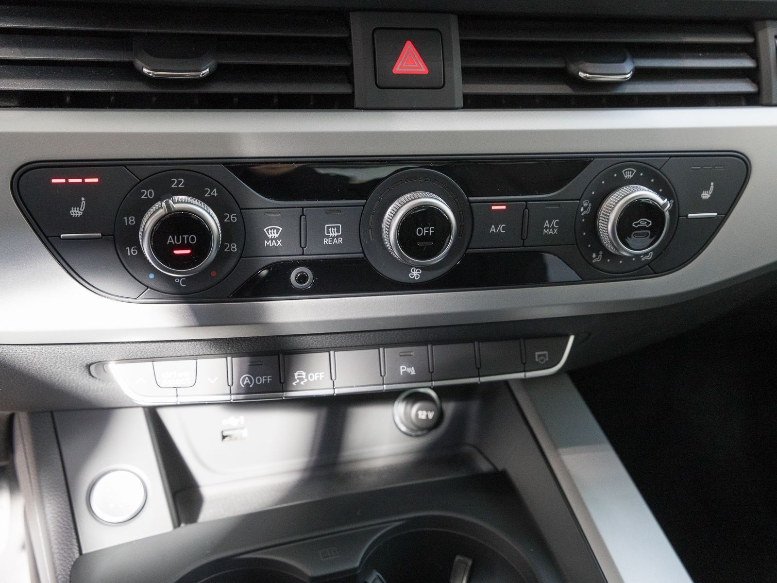Audi A4 Avant 40 TDI BUSINESS - Samsaru's Car Outlet
