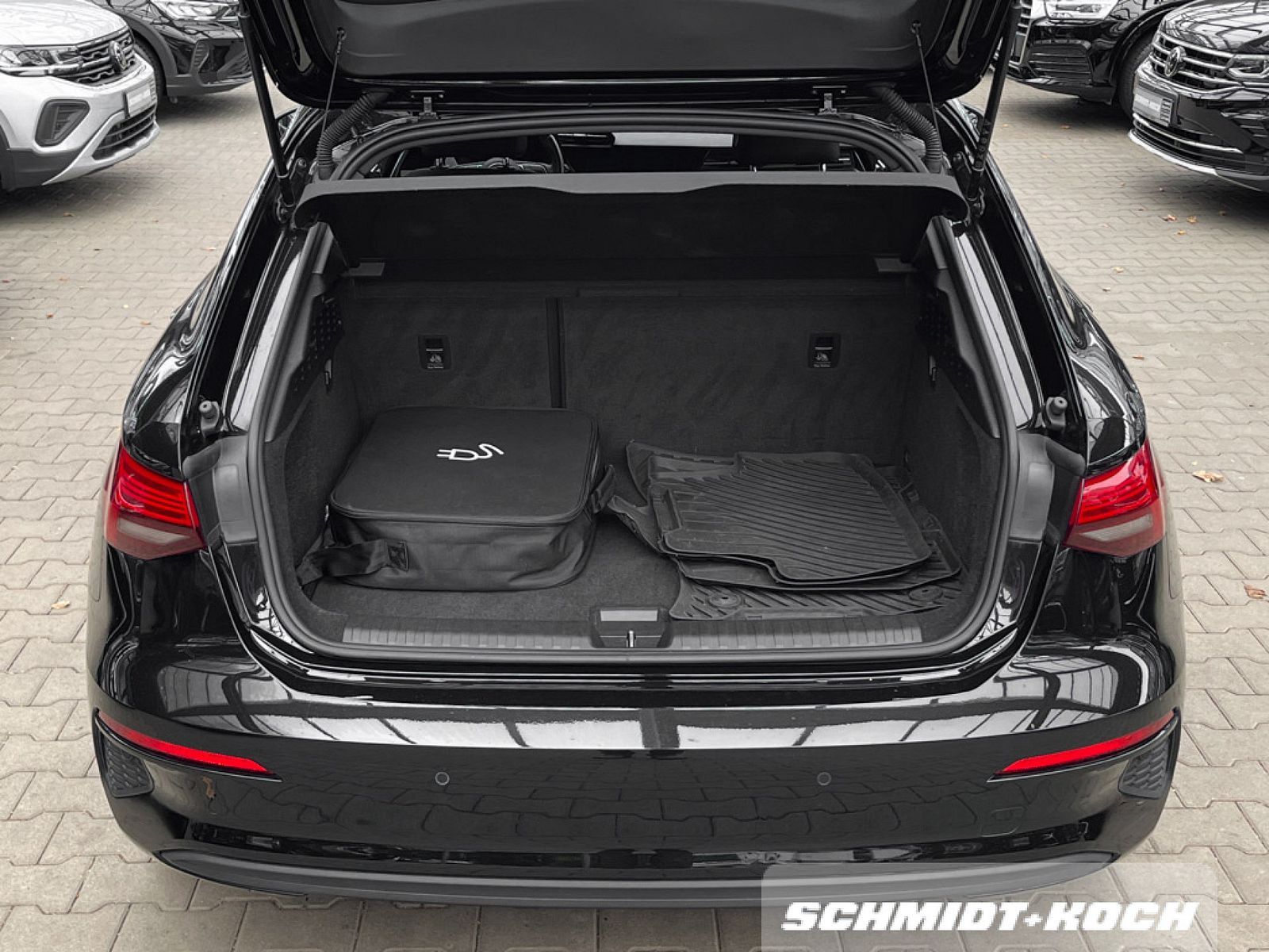 Audi A3 Sportback 40 1.4 TFSIe S-tronic Navi Sitzhzg.