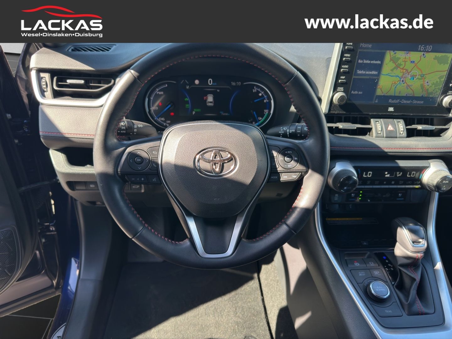 Toyota RAV 4 Plug-in Hybrid 4x4 - Samsaru's Car Outlet