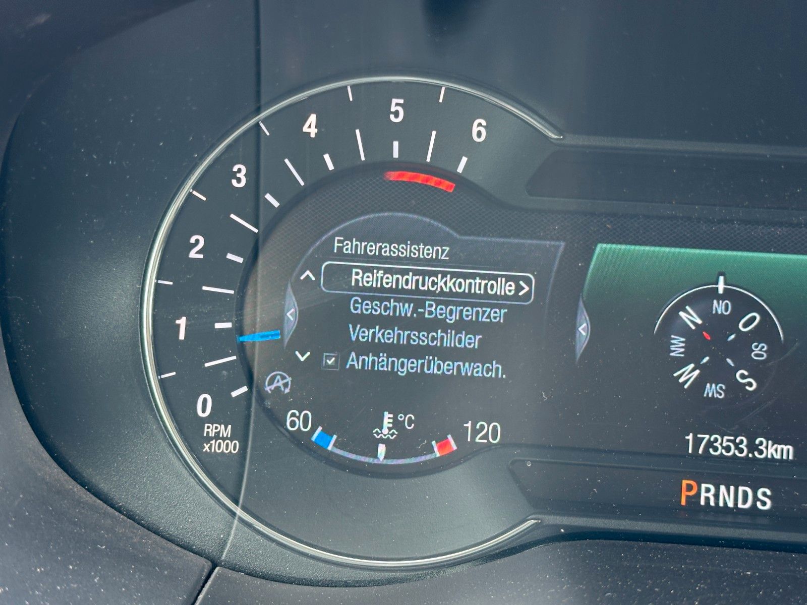Ford S-MAX Titanium*NAVI*LED*AHK*KAMERA*ACC*