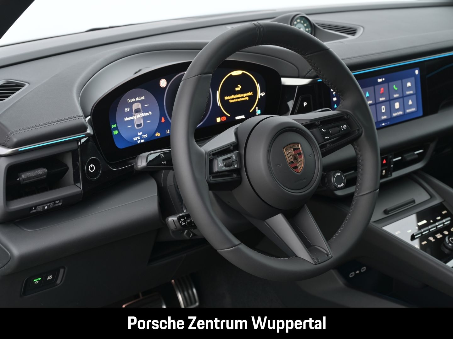 Porsche Macan 4 LED-Matrix Surround-View Abstandstempoma