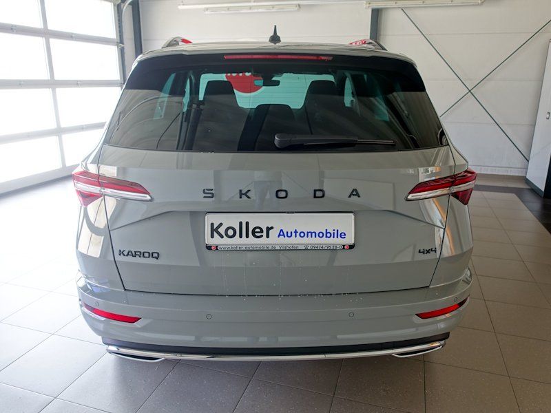 Skoda Karoq 2.0TDI DSG 4x4 Sportline * 5 Jahre Garanti