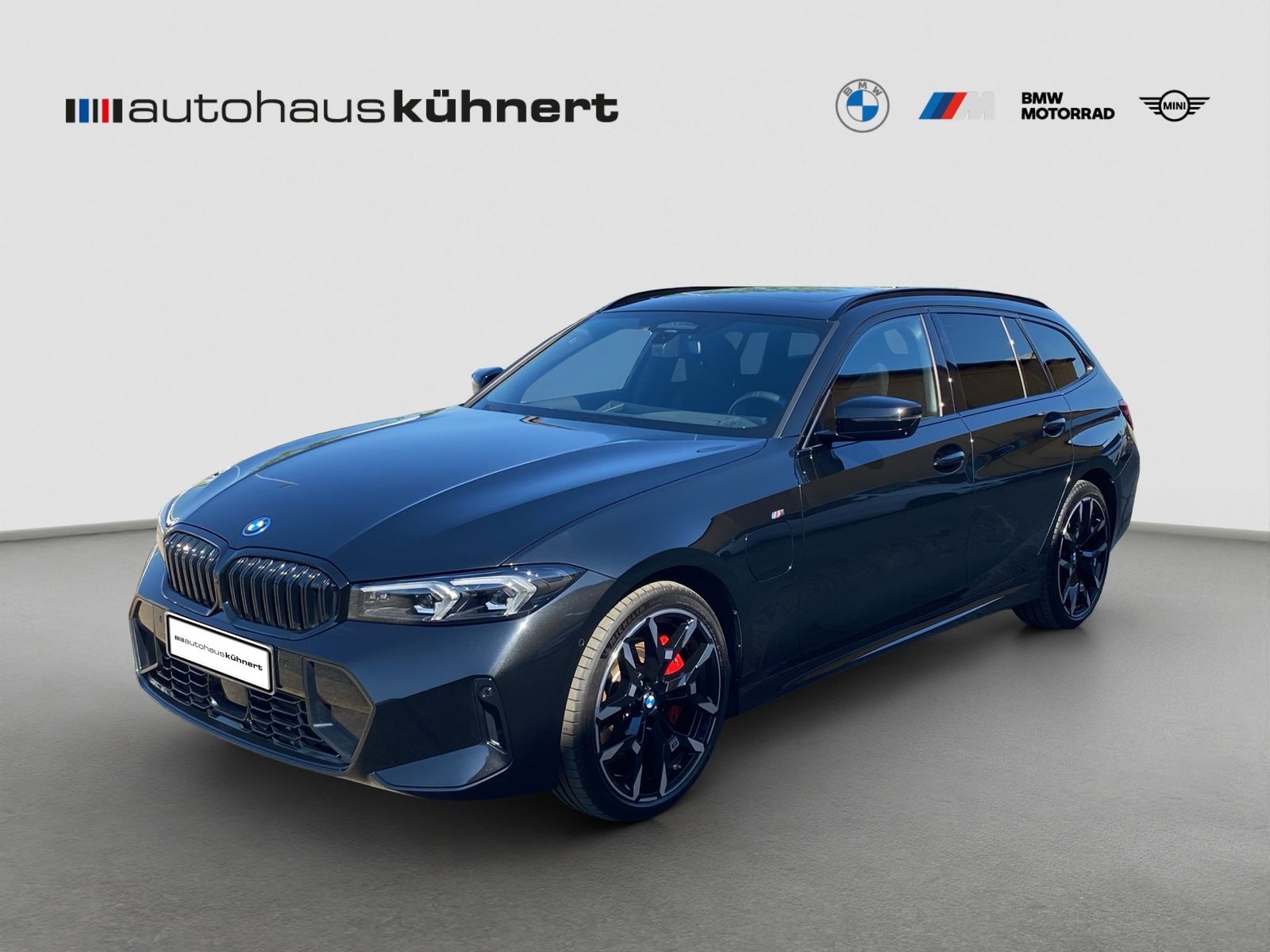 BMW 330e xDrive touring ///M Sport PRO PanoSD AHK AC