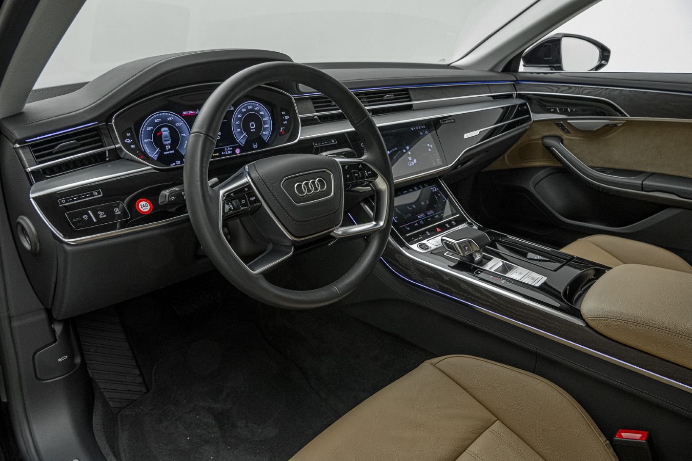 Audi A8 L 60 TFSI e quattro - Samsaru's Car Outlet