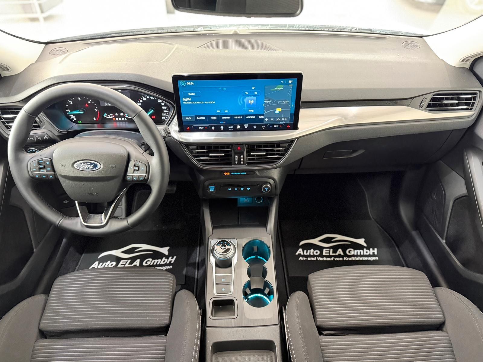 Ford Focus Turnier Titanium Aut. 1.Hand|AHK|Kamera