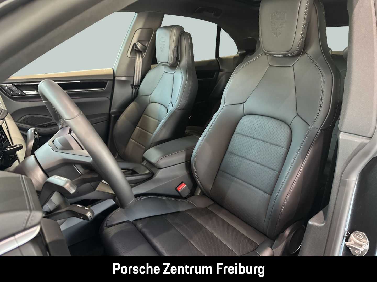 Porsche Macan 4 BOSE Luftfederung Panorama Surround-View