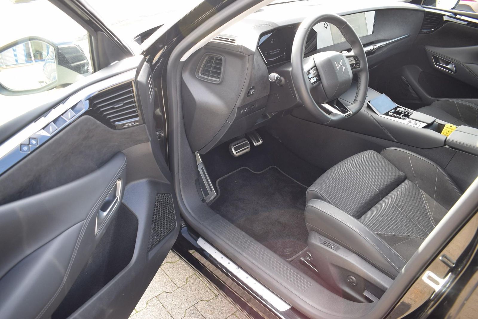 DS Automobiles DS 4 "Étoile" LED/Navi/Massage/360-Grad
