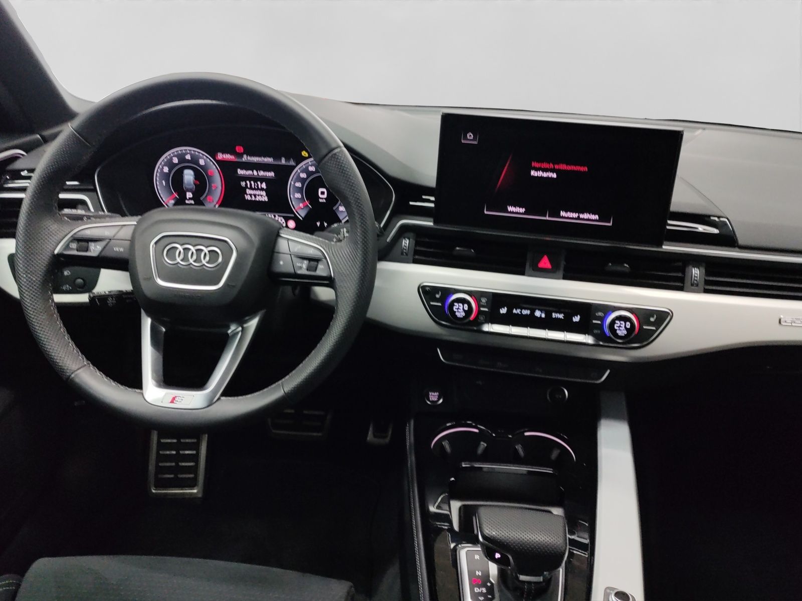 Audi A4 Avant 40 TFSI Q S LINE MATRIX KAMERA AHK LM19
