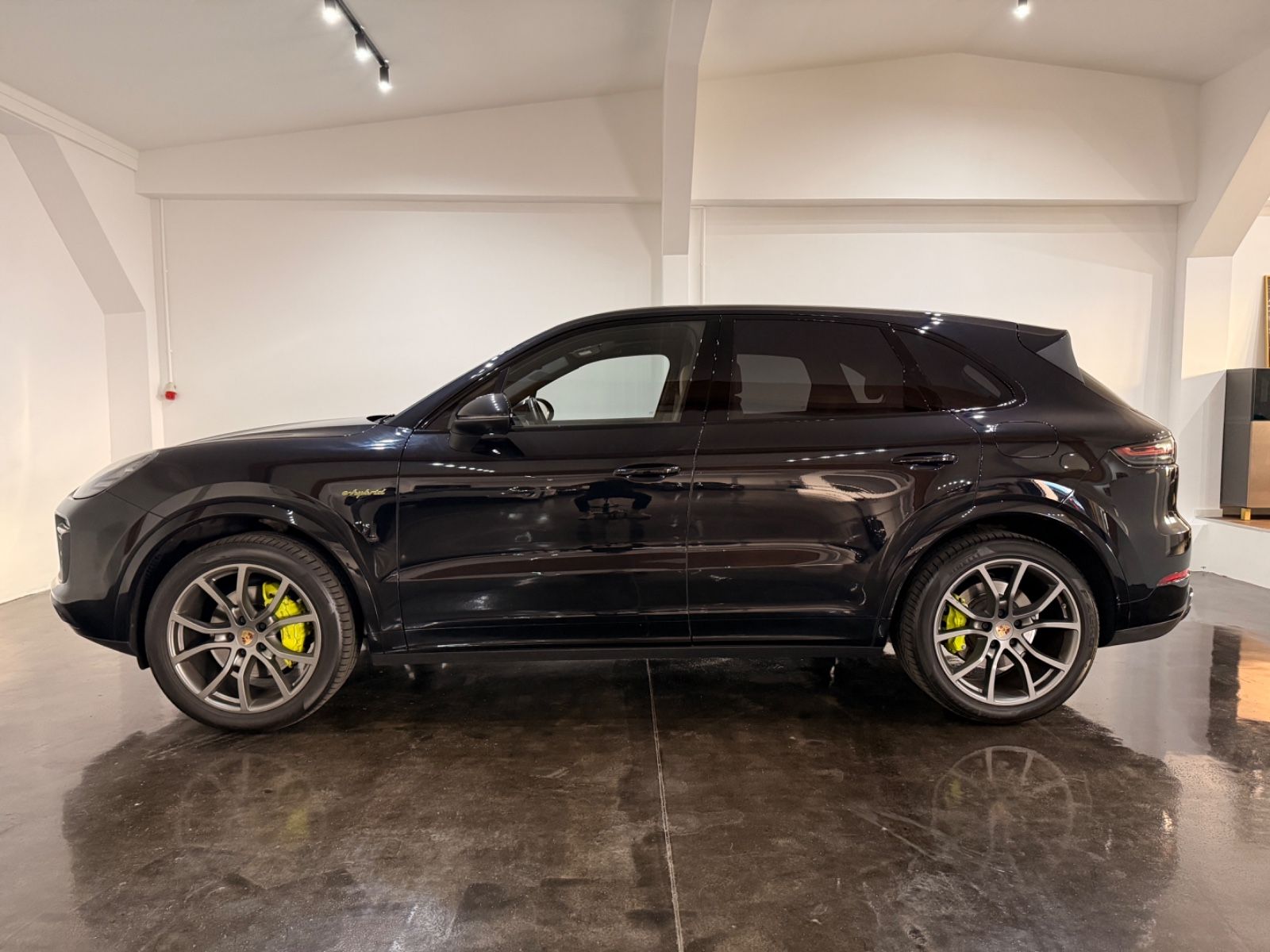 Porsche Cayenne E-Hybrid Platinum Burmester 360° Massage
