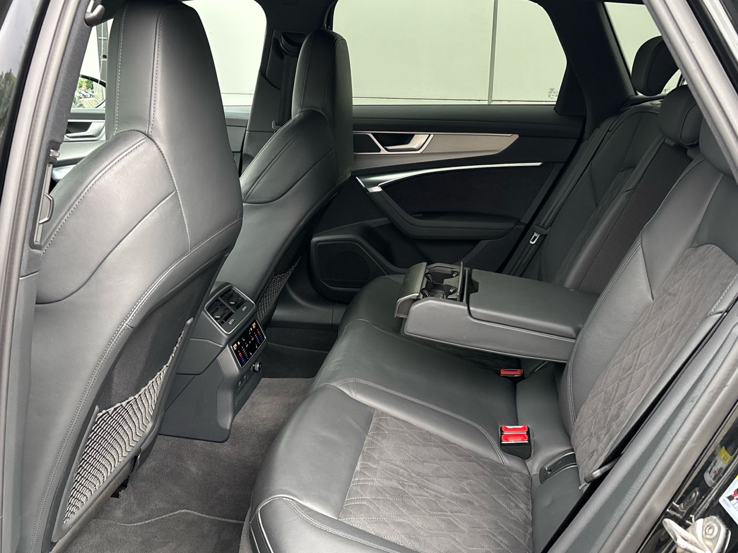 Audi RS6 Avant 4.0 TFSI quattro MMI LED Digi-Cockpit