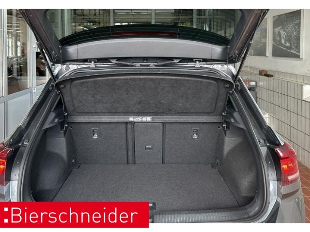 Volkswagen T-Roc 1.5 TSI Sport - Samsaru's Car Outlet