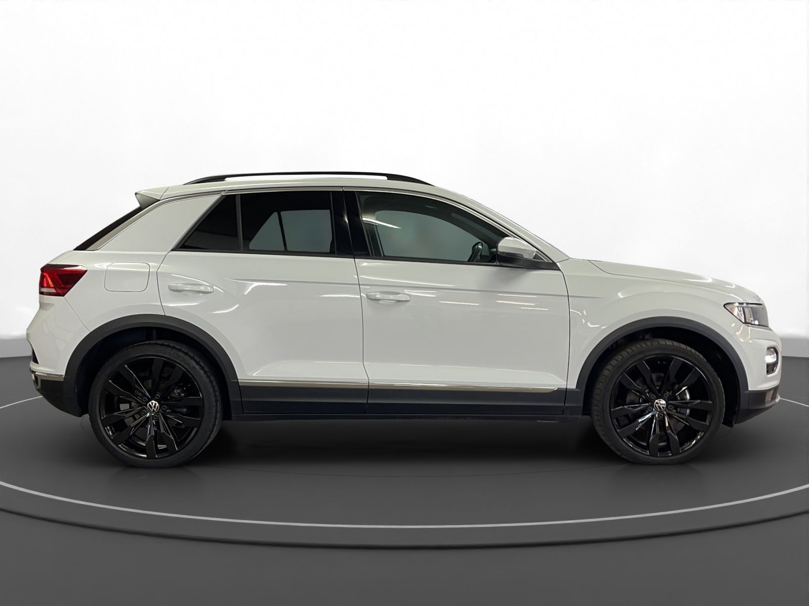 Volkswagen T-Roc 2.0 TSI Sport 4M - Samsaru's Car Outlet