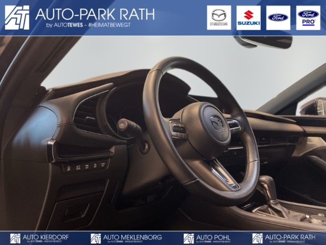 Mazda 3 Selection*Premium Paket*360Grad Kamera*8 Fach