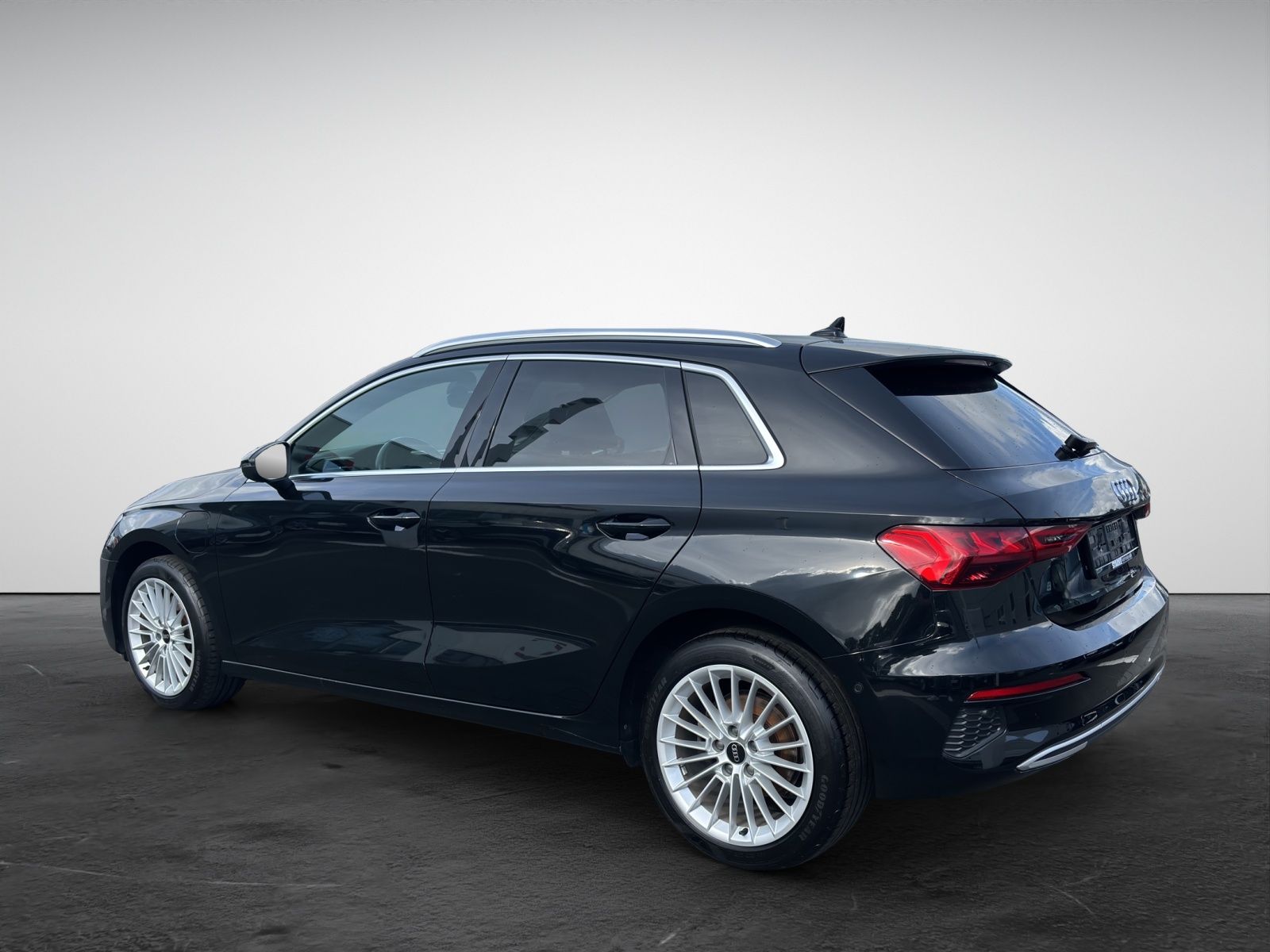 Audi A3 Sportback 40 TFSI e S tronic advanced  AHK LE